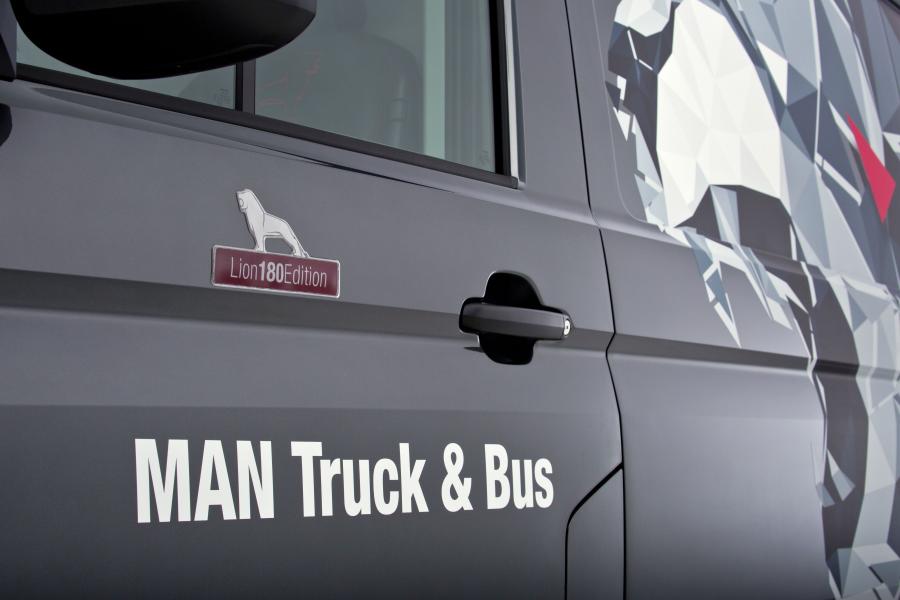 Детали экстерьера MAN TGE 3.180 Van Lion180Edition 2018 года  (NL) (фото 6 из 14)